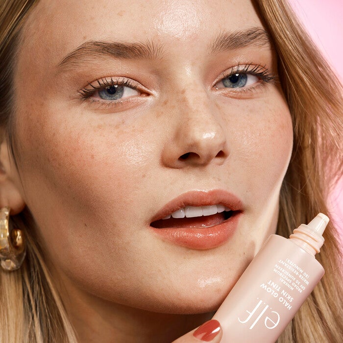 Halo Glow Skin Tint SPF 50, 